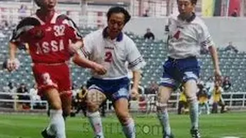 “中超第17轮上海申花4-1战胜重庆两江竞技，40岁吴庆刷新中超最老进球者纪录”