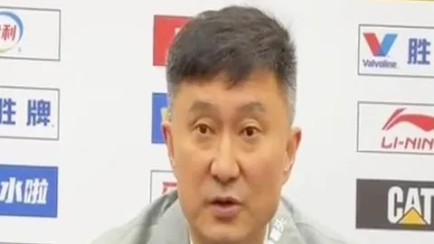 哈登获文班盛赞：全面出色，球员典范